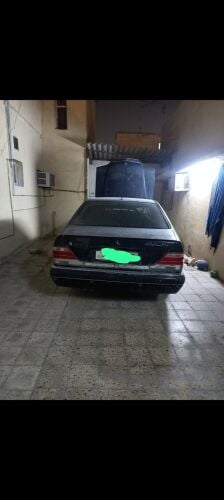 للبيع شبح
