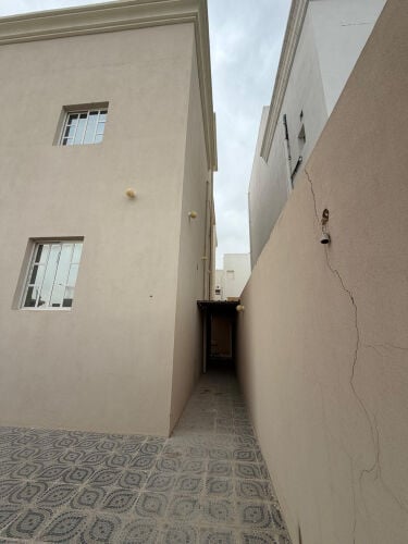 للإيجار علي الإسكان الحكومي 