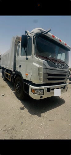 نشال جاك