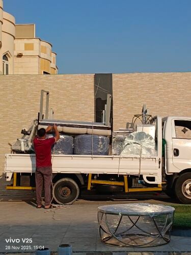 دوحة موفرز آند باكرز
خدمات نقل وت