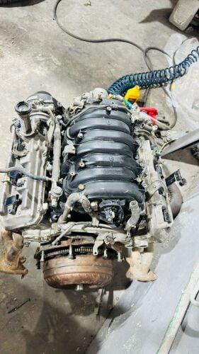 I need an experienced car mechanic