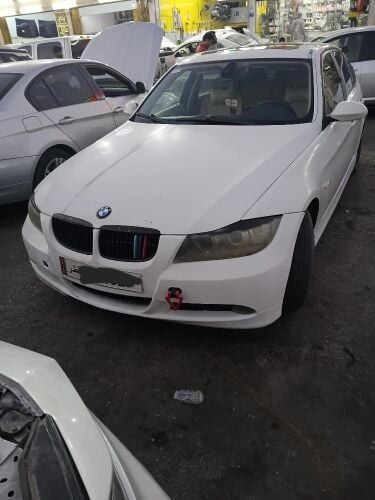 للبيع قطع غيار