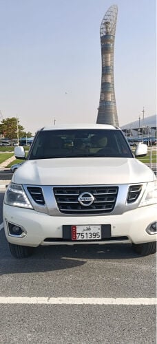 نيسان استخدام بيت