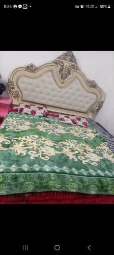 Bedroom set urgent sale king size
