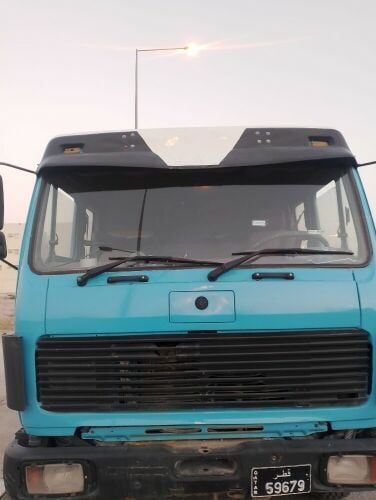 LB truck