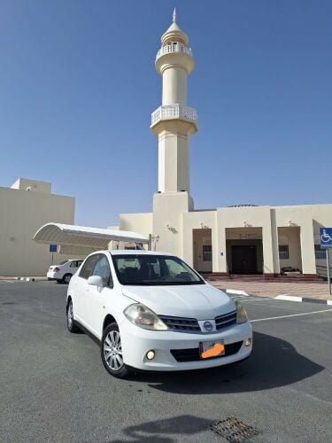 Nissan Tida 2009