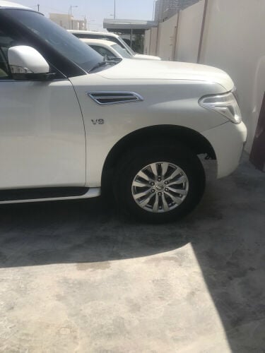 موتر نظيف بدون الرقم