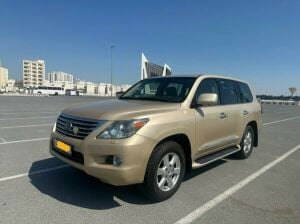 Lexus LX570 Gold Edition