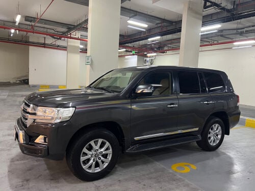 Toyota Land Cruiser GXR 2016 V8