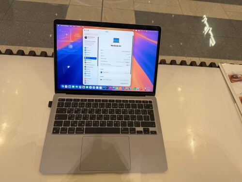 MacBook Air