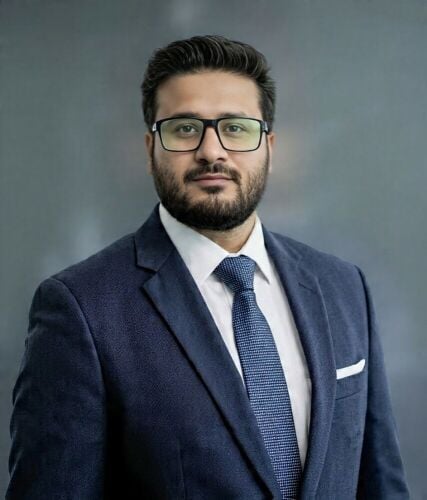 Kashif Nabi , CA