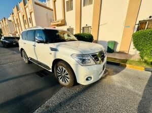 NISSAN PATROL PLATINIUM 2016