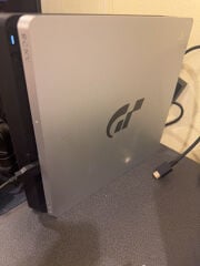 ps4 with 2 controllers 