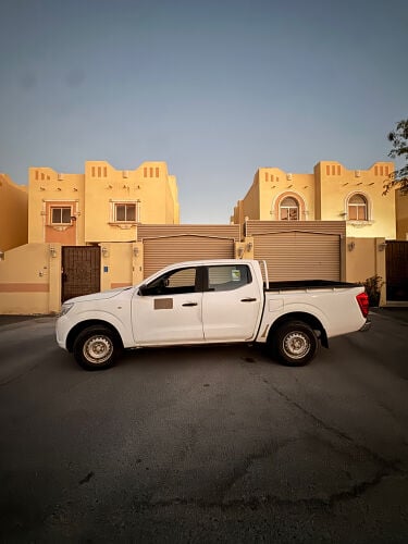 2019 NAVARA MANUAL FOR SALE