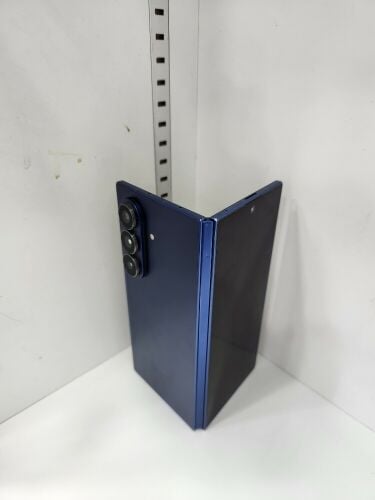 Samsung Fold 7 16gb/1tb with Box