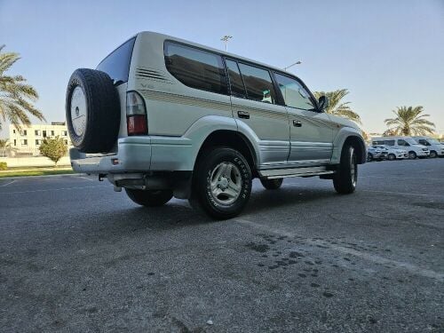 برادو ٢٠٠٠ قمة نظافة