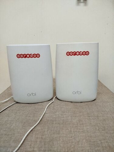 router orbi with satellite