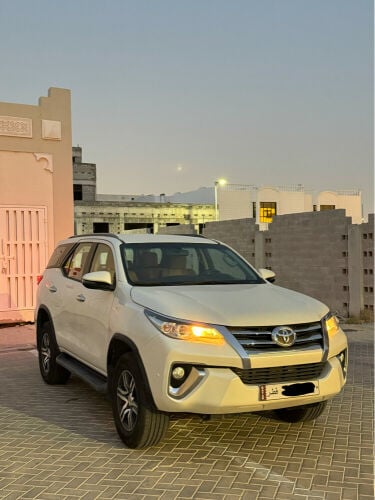 Toyota fortuner