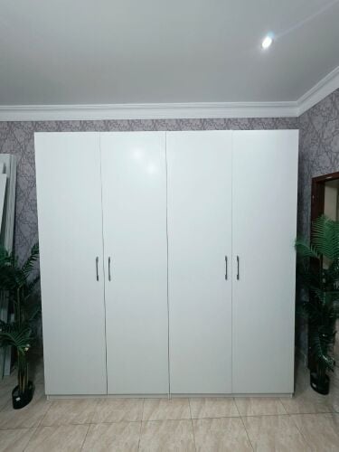 4 door cabinet