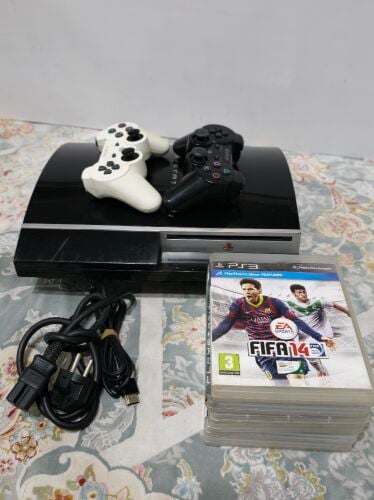 PS3 FAT WITH 6 GAMES