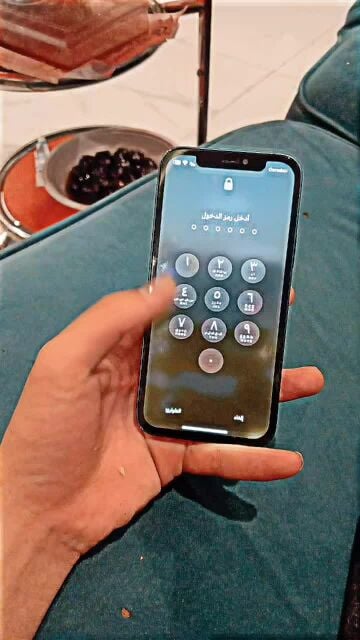 ايفون 12
