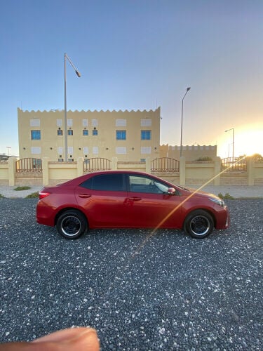 COROLLA 2015 EXCELLENT 