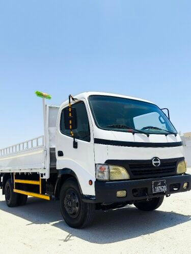 TOYOTOA HINO TRUCK
