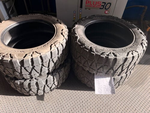 nitto 37 13.5 22 tires