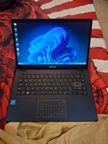 Asus celeron 4gb ram 128gb ssd