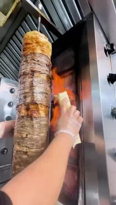 شاف شورما
