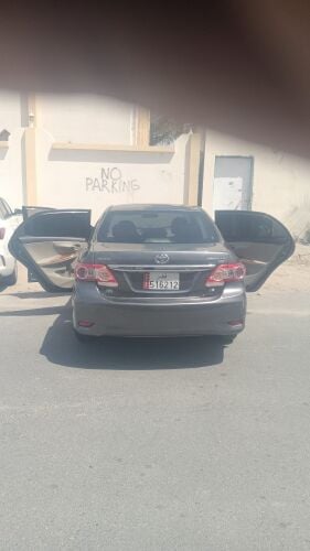 corolla 2013 model