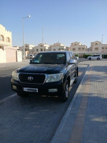 Land cruiser GXR 2009 for sale.