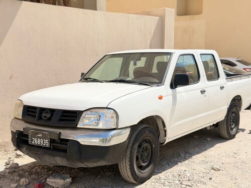Nissan pikup single door 2014
