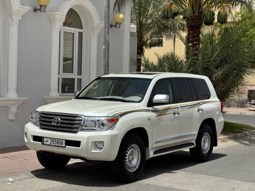 Land Cruiser VXR 2015
