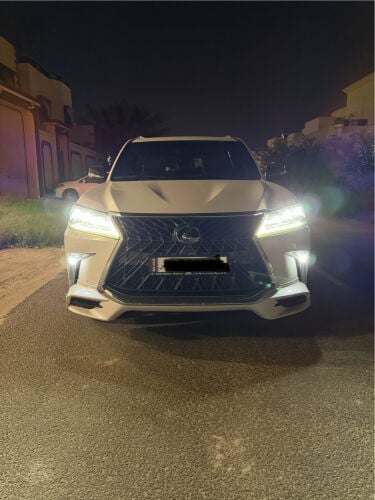 لكزس وكاله مخزن صفر حوادث صفر صبغ