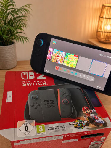 Nintendo Switch 2 + MarioKart World