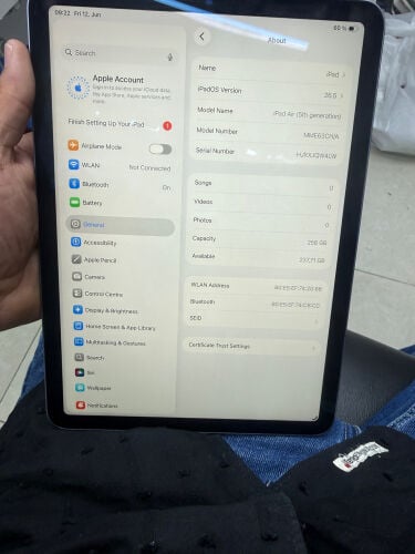 iPad Air 5 256gb 100 battery 