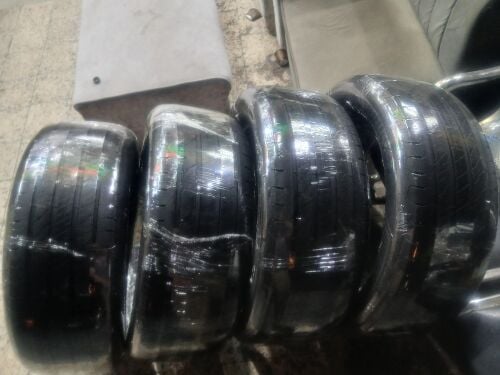 275/50/R21.Goodyear Brand