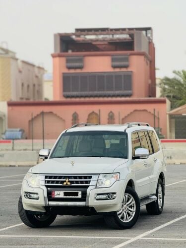 Mistibuishi Pajero 3.8 Gold Edition
