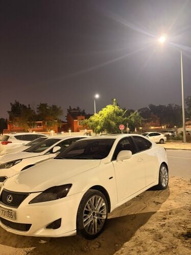lexus  IS300