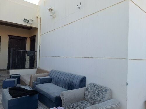 كنب مع طاولاتت/ 50547066