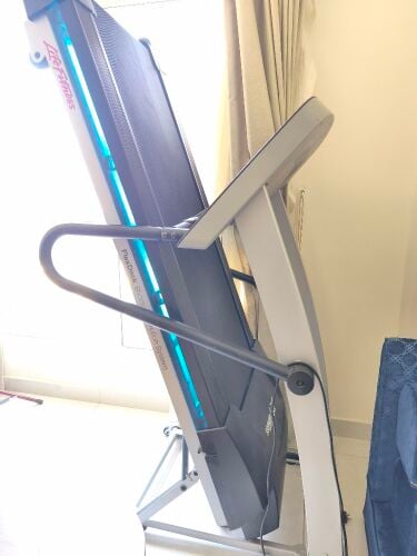 Electric treadmill