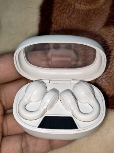 new earbuds FreeClip 2