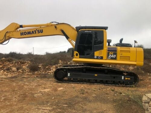 komatsu