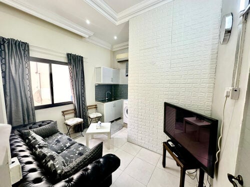 Available studios,,,Al sadd 