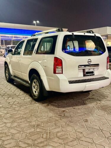 nissan pathfinder