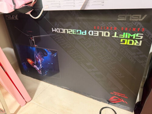 ASUS ROG Swift OLED PG32UCDM