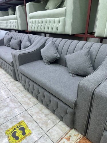FOR SALE READYMADE SOFA 