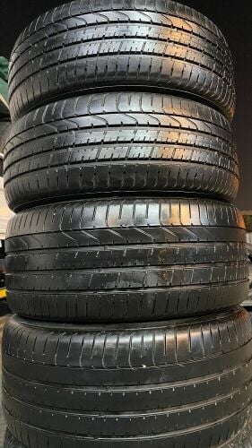 Front 245/45/19.back 275/40/19