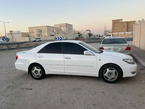 كامرى للبيع 2005 نظيف جدا